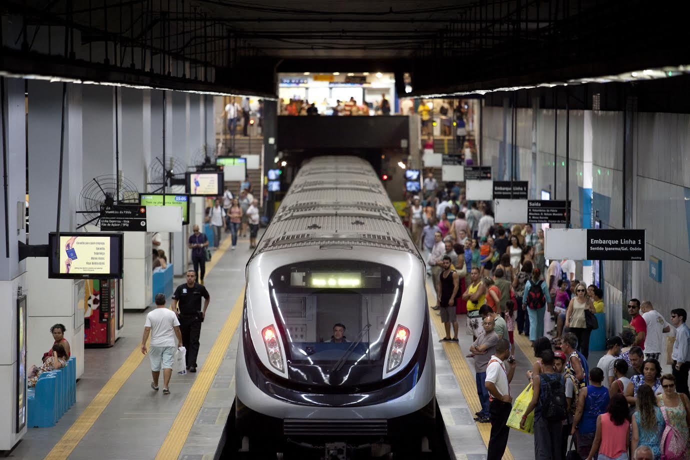 Mil livros serão distribuídos nos vagões do metrô no Rio