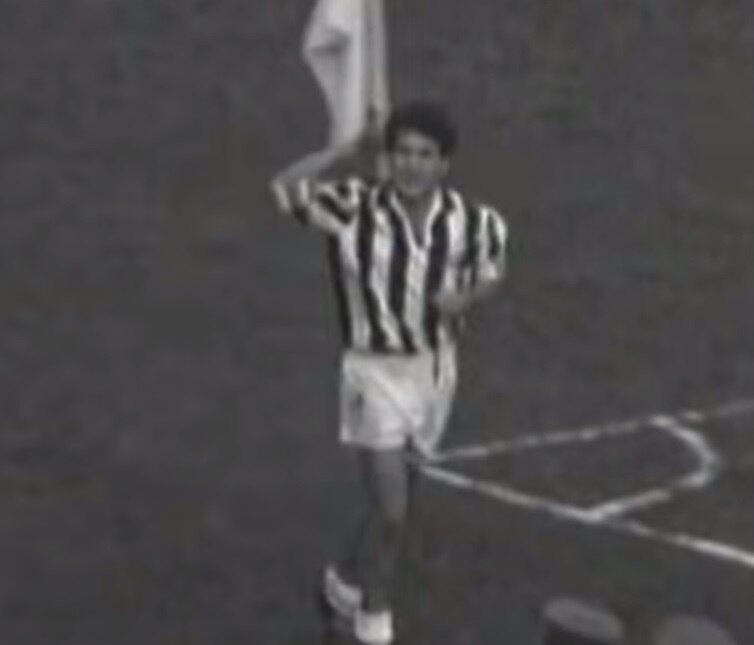 9º - Omar Sivori (Argentina)