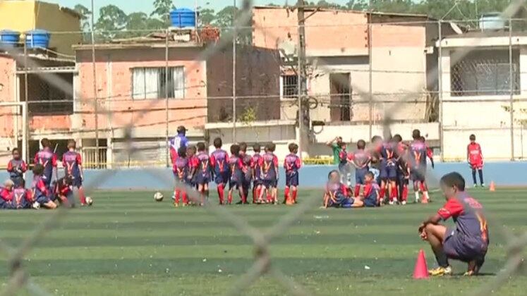 No dia em que desapareceu, Geremias brincava no campo acompanhado de algumas outras crianças de idades próximas. A avó estava sentada na porta de casa observando a criança. No entanto, por volta das 15h, dona Carmem precisou entrar por alguns minutos. Quando retornou para chamar o garoto, percebeu que ele já não estava mais lá