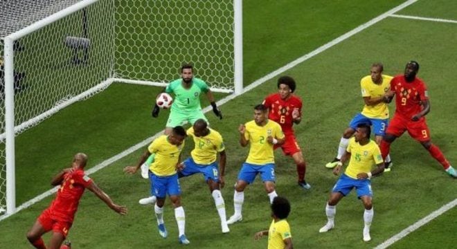 Tite quer resgatar Fernandinho. E perdoado pelo gol contra diante da Bélgica