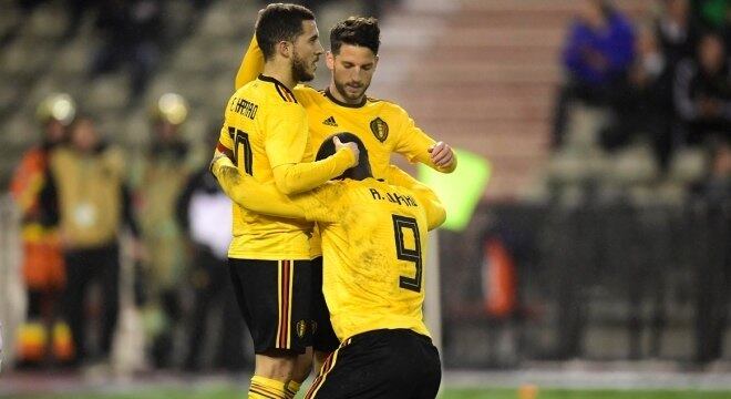 Hazard, Mertens e Lukaku na vitória da Bélgica sobre o Arábia Saudita