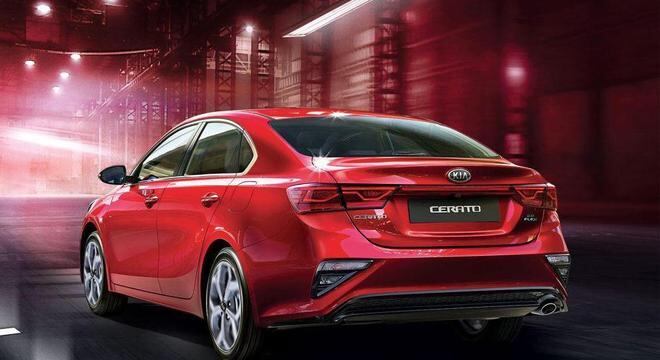 Com uma boa lembrança do esportivo da Kia, o Stinger, o Cerato ficou bem mais atraente que a geração anterior.
