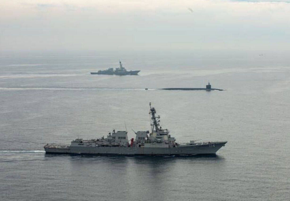Submarino dos Estados Unidos equipado com armas nucleares fez escala em um porto sul-coreano