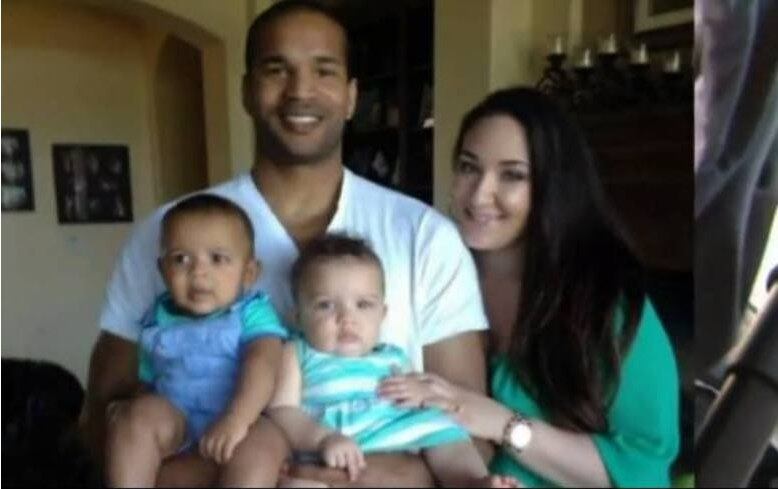 

Uma mulher irlandesa ficou surpresa ao dar à
luz bebês birraciais. De acordo com especialistas, a probabilidade de um casal
ter um casal de filhos de cores diferente é muito pequena

