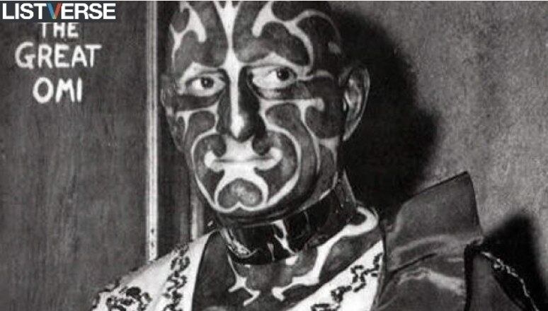 Horace Ridler era um artistas dos antigos Circos do Horror, aqueles
espetáculos que exploravam a bizarrice das pessoas. Ele era conhecido
como o Homem-Zebra, pois havia tatuado seu corpo com listras em preto e
branco. Ele morreu em 1969
