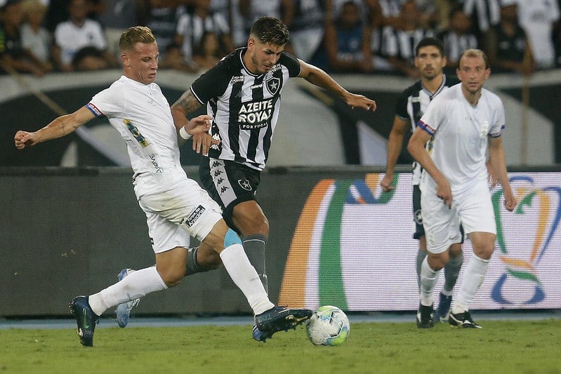 A CBF suspendeu a Copa do Brasil, portanto, a competição congela na terceira fase. Entre os jogos adiados estão Vitória e Ceará, Paraná e Botafogo, CRB e Cruzeiro, Goiás e Vasco da Gama, e Fluminense e Figueirense