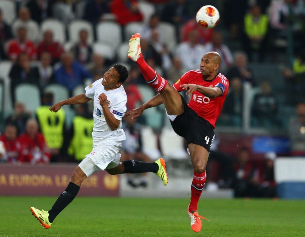 Não à toa, Luisão é o atual
capitão da equipe