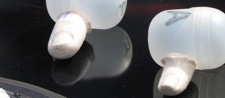 Médica do Samu foi flagrada usando dedos falsos para validar ponto