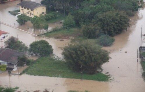 Chuvas em Santa Catarina já prejudicam mais de 31 mil pessoas