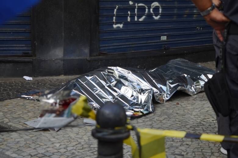 Local foi cercado para perícia da DH