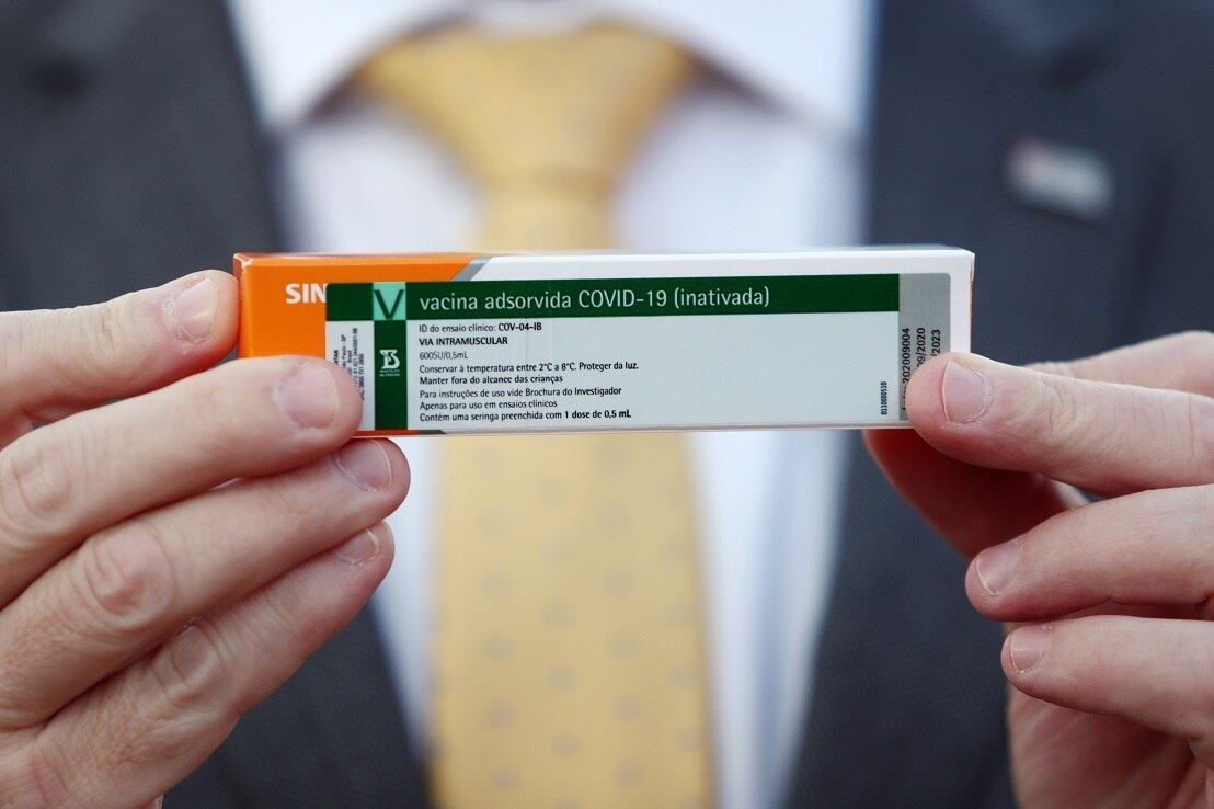 CoronaVac demonstrou 100% de eficácia contra casos graves de covid e 78% em casos leves