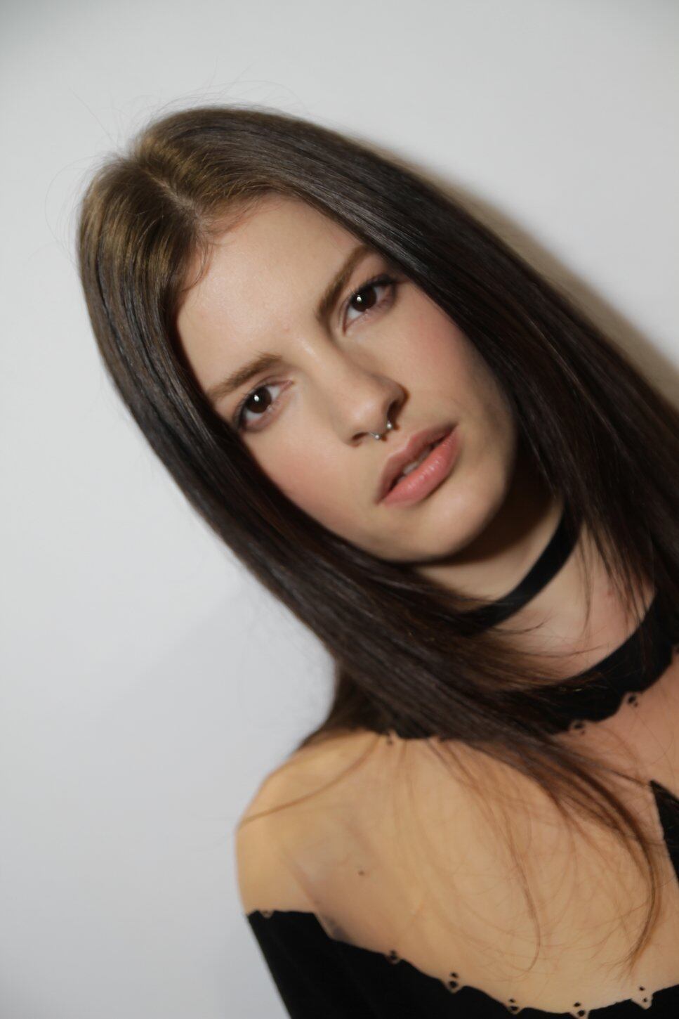 Bastidores do desfile de Tufi Duek inverno 2015