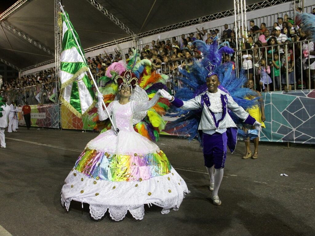 Estimativa é que seis escolas e nove blocos participem