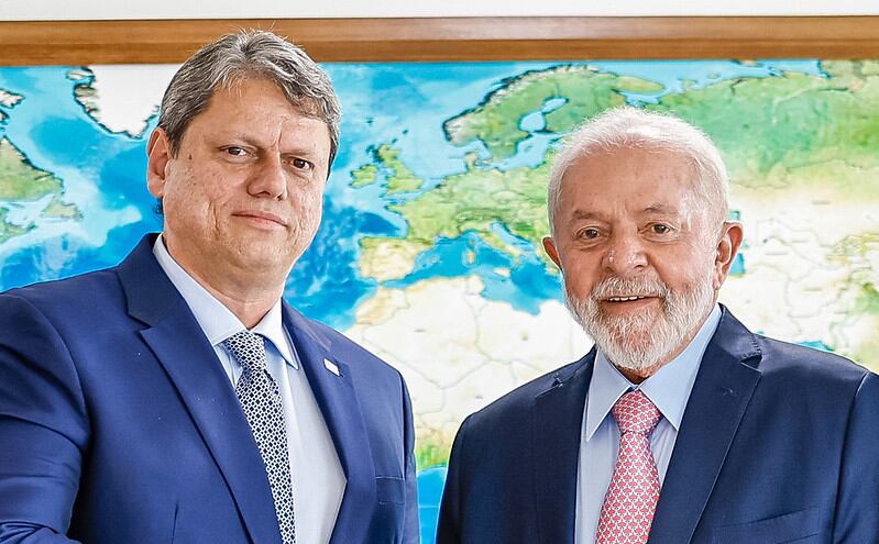 Em simulações de 2º turno, Lula venceria todos os adversários testados, com exceção de Tarcísio